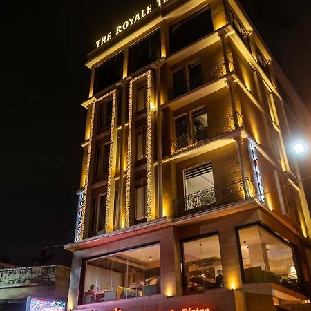 Poiisse Otel Kalküta Dış mekan fotoğraf