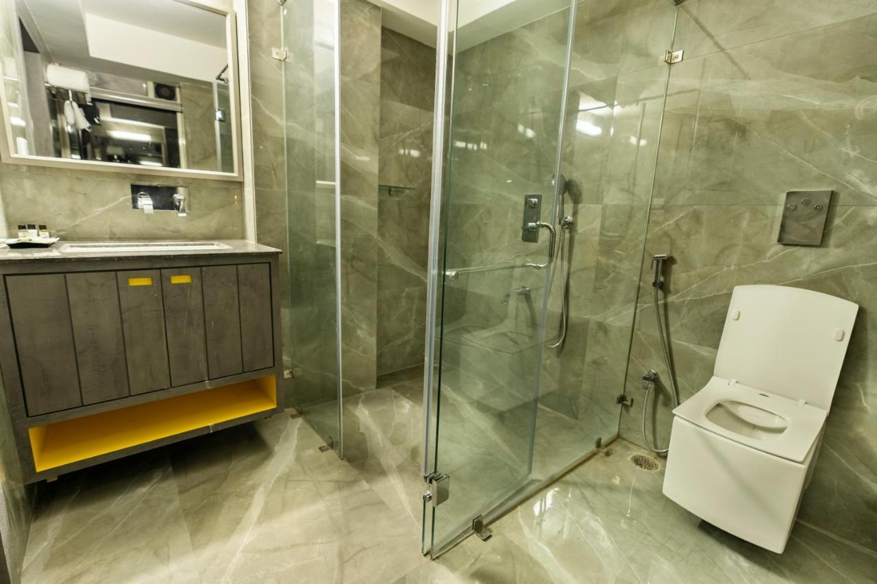 Poiisse Otel Kalküta Dış mekan fotoğraf